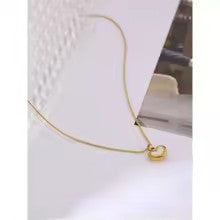 Colar coração madre pérola - Dourado