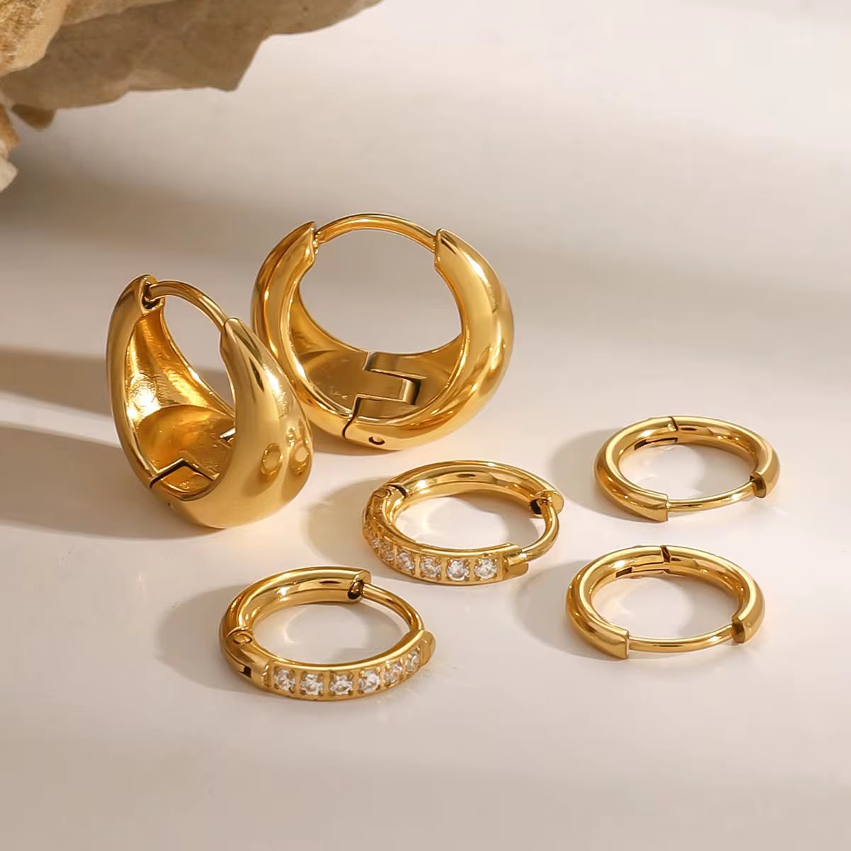 Brincos conjunto 3 argolas - Modelo1 - Dourado