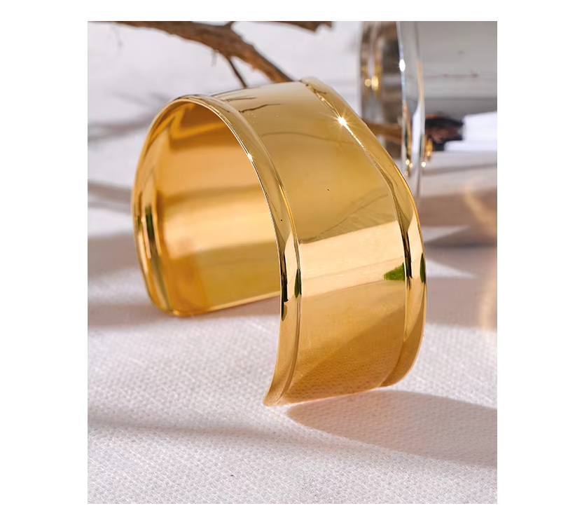 Pulseira Bracelete - Dourado