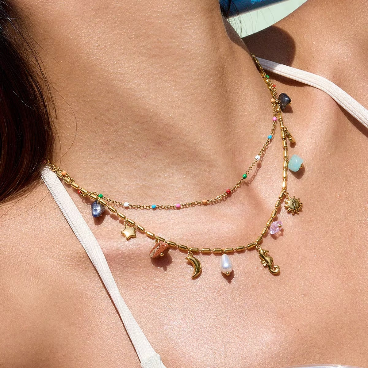 Colar  Fun corrente dupla, multiplos pingentes - Dourado