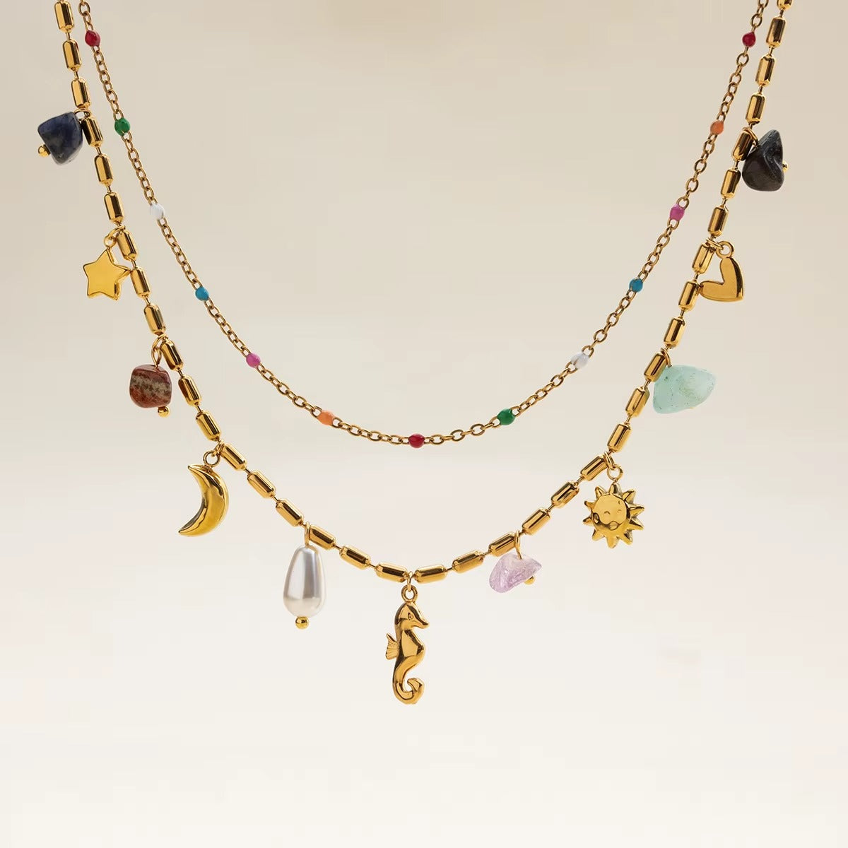 Colar  Fun corrente dupla, multiplos pingentes - Dourado